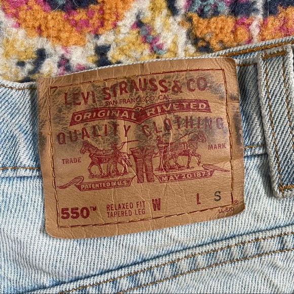 SOLD Vintage Levi’s 550 high-waisted shorts - Picture 3 of 5
